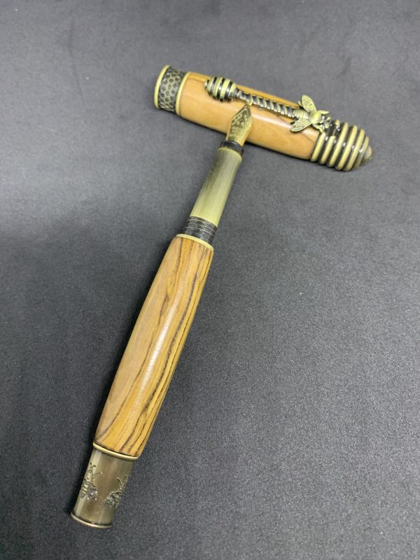 Italian Olivewood fountain pen with HoneyBee fittings - Image 8