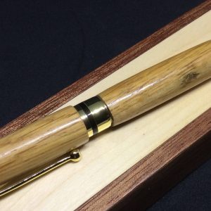 Jack Daniels Oak handcrafted fountain pen from Speyside cooperage whiskey cask
