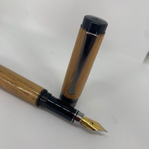 Jack Daniels Oak fountain pen with gunmetal finish