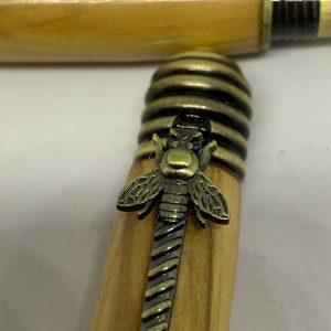 Italian Olivewood fountain pen with HoneyBee fittings